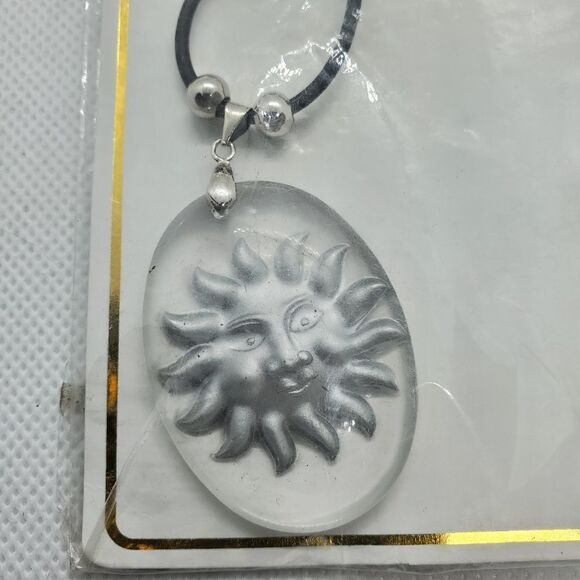 NWT Gift Arts & Crafts Sun Necklace - Picture 3 of 3